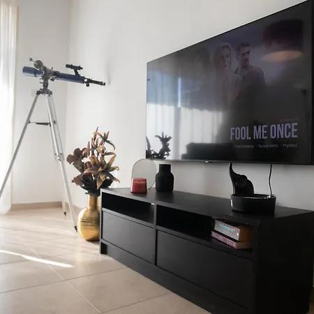 Thalia's In Chorio Apartment