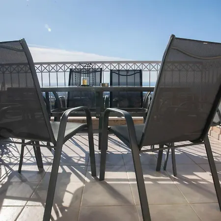 Thalia's In Chorio Apartment Tala