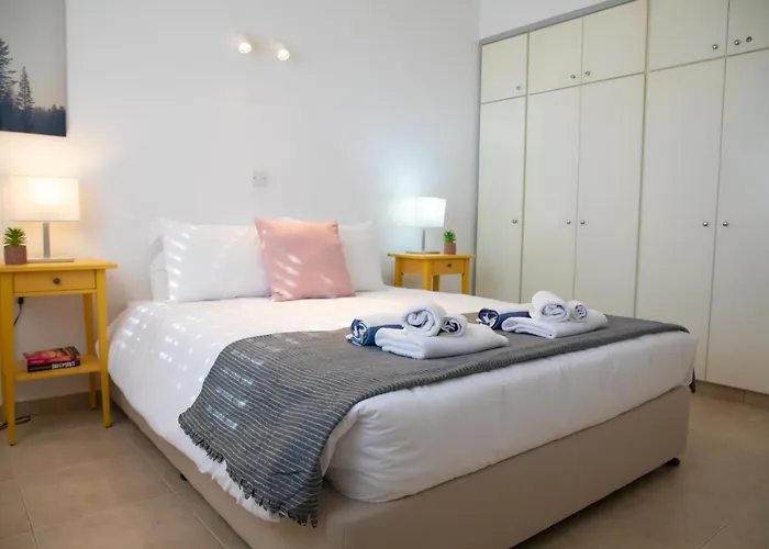 Lägenhet Thalia's In Chorio *